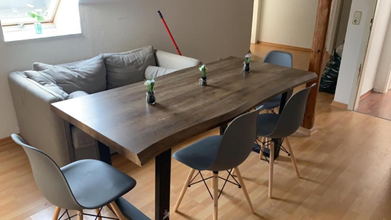 Zimmer In Wohnung Monteure Apartment Kuche Modern Enger Eksteriør bilde